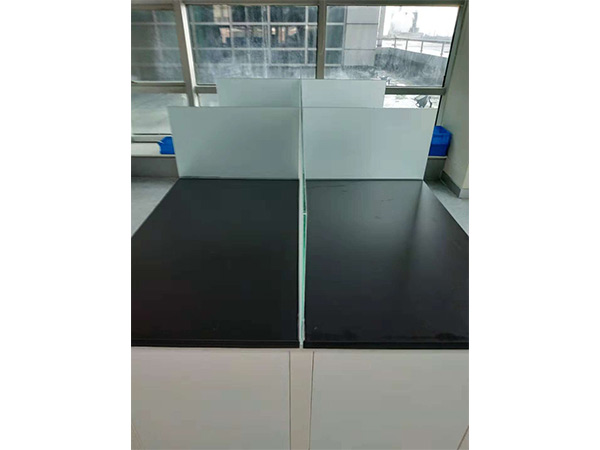 專業(yè)嗅辯臺(tái)